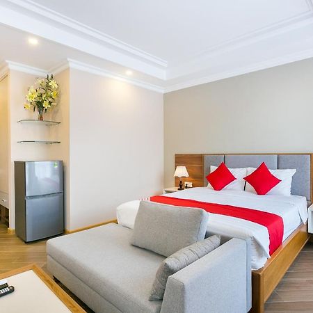 Oyo 138 Aparthotel 18 ホーチミン市 エクステリア 写真