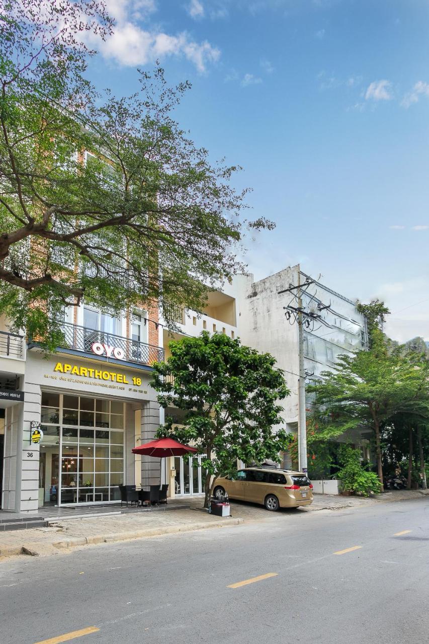 Oyo 138 Aparthotel 18 ホーチミン市 エクステリア 写真